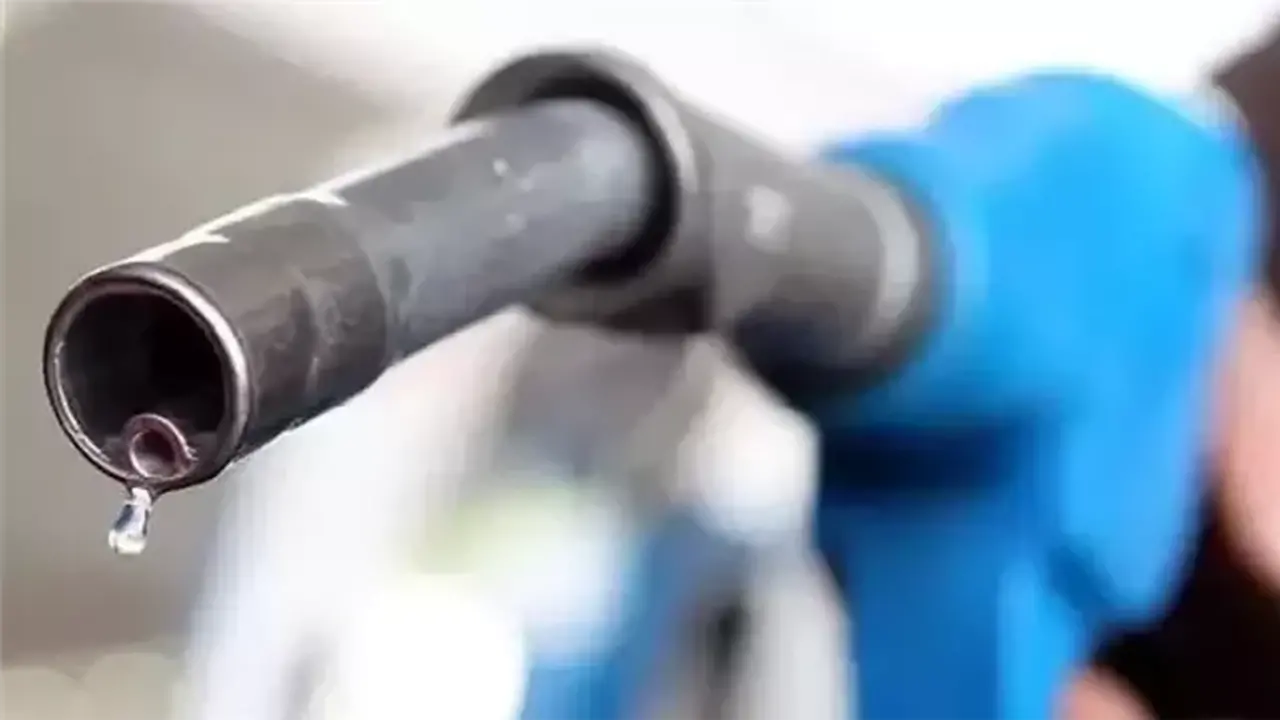 تحديثات رسمية.. أسعار البنزين والسولار في مصر حسب بيان وزارة البترول اليوم الثلاثاء